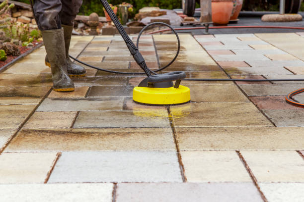 Best Oil Spill Cleanup  in Laguna Beach, FL